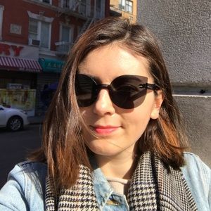 Meet your Posher, Elena